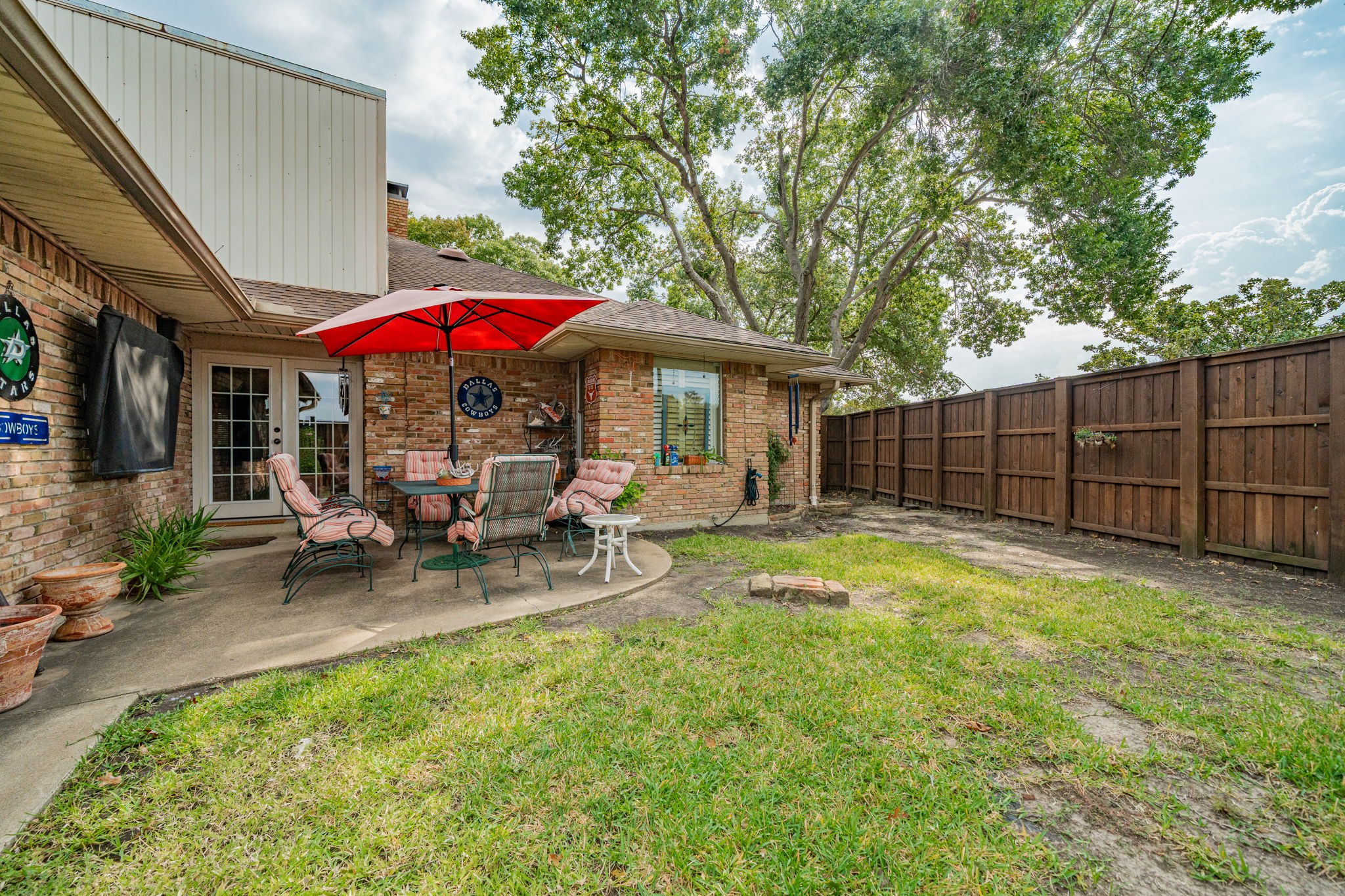9511 Fallbrook Drive Dallas TX 75243