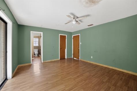 206 Clover Lane Palestine TX 75803