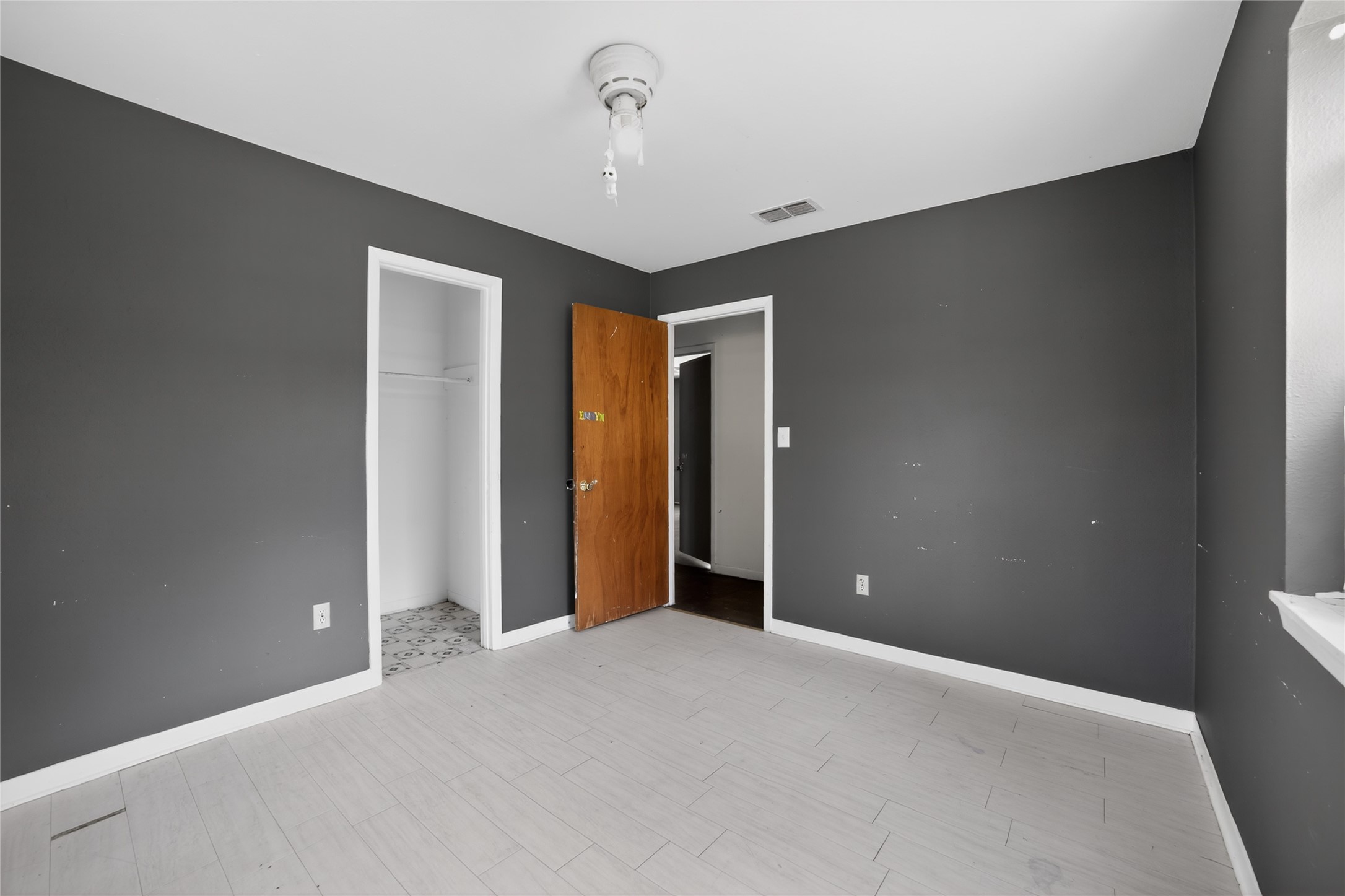 206 Clover Lane Palestine TX 75803