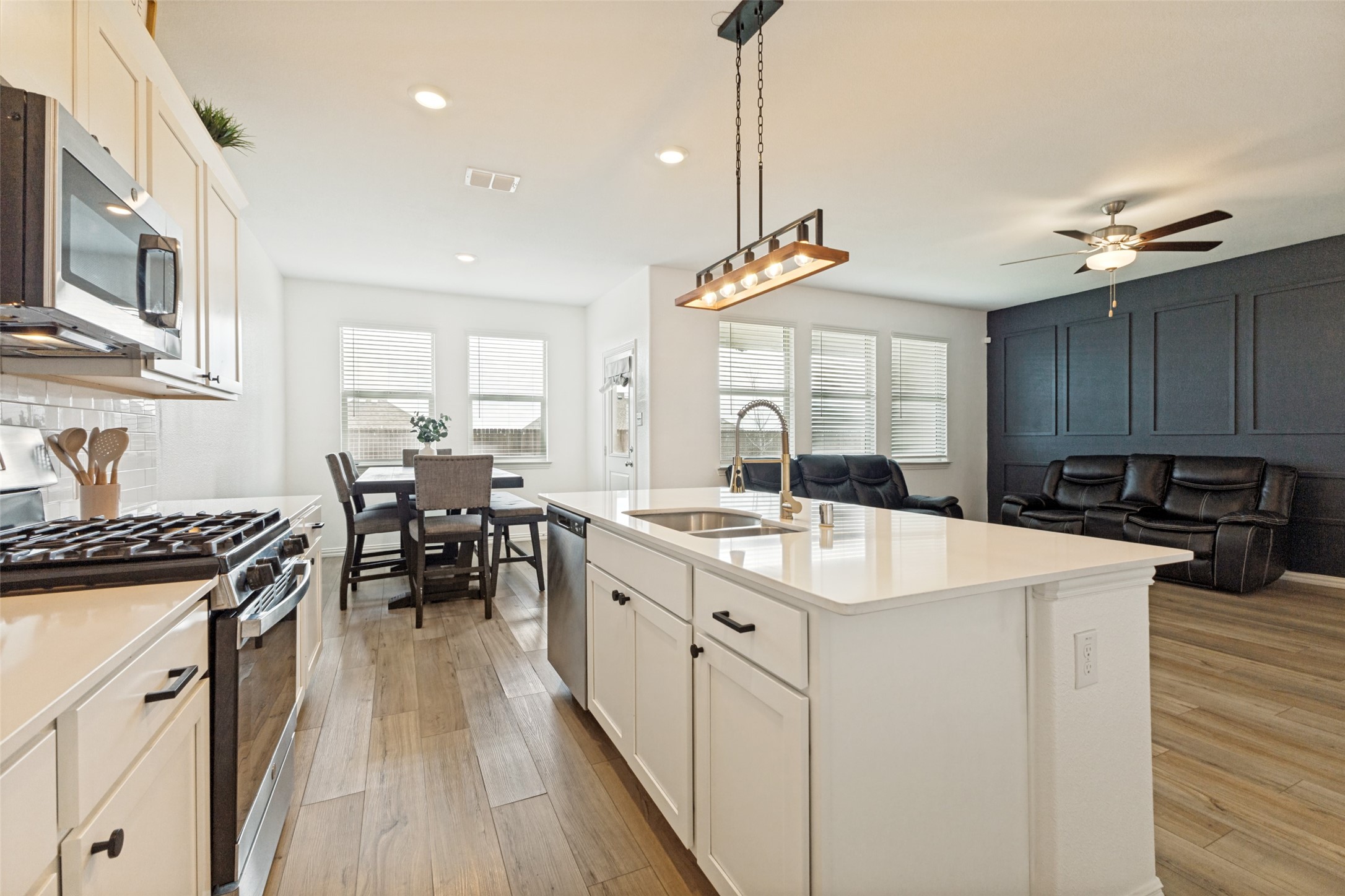1038 Manuel Drive Fate TX 75087