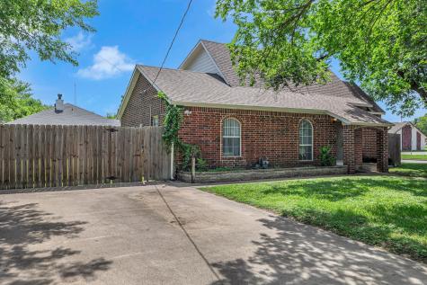 401 Magnolia Street Arlington TX 76012