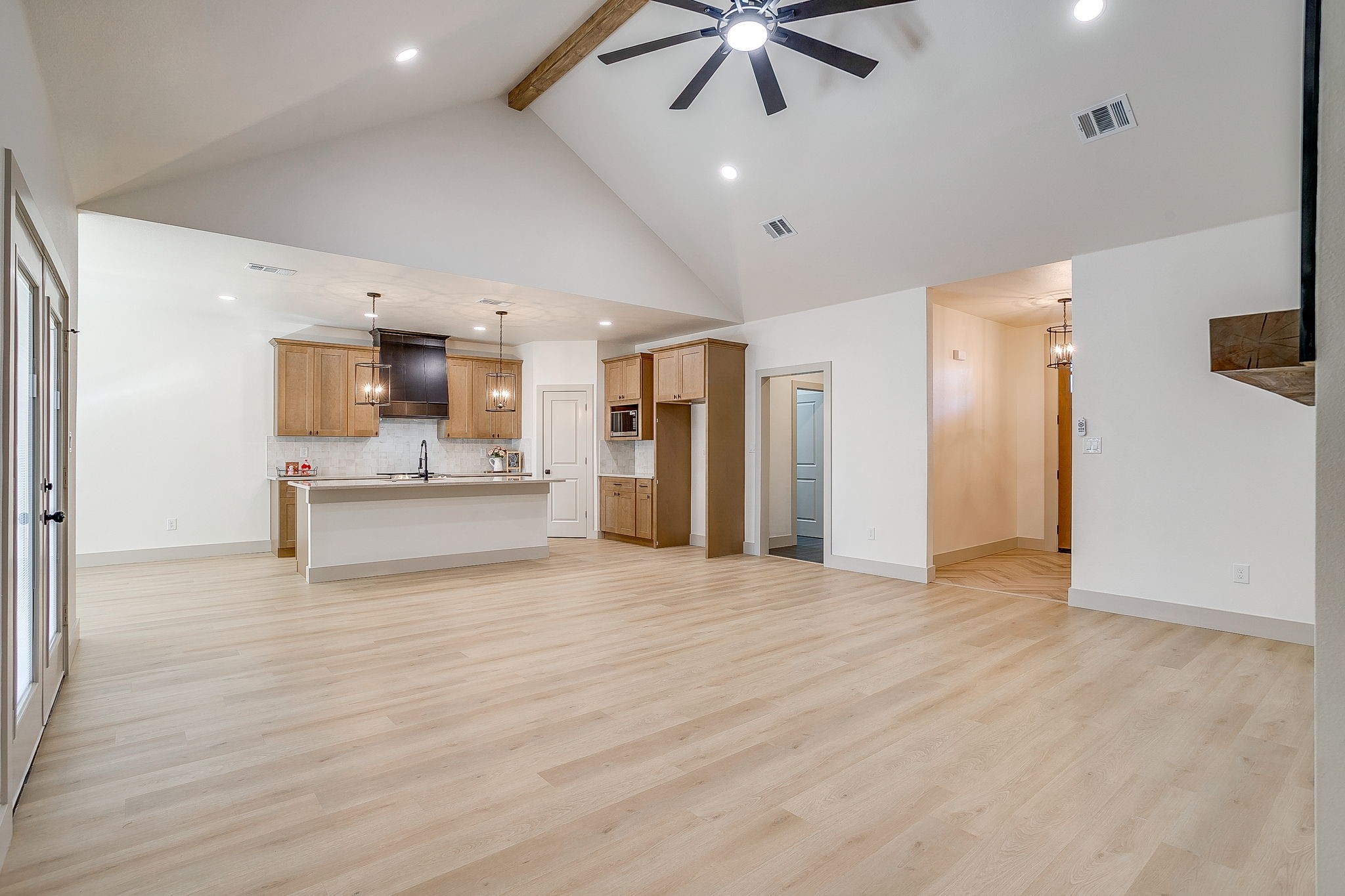 725 Haynie Drive Runaway Bay TX 76426