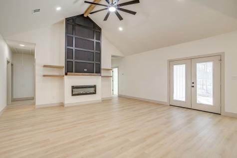 725 Haynie Drive Runaway Bay TX 76426