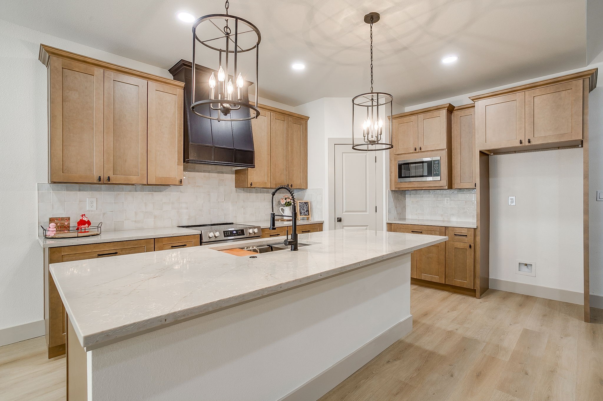 725 Haynie Drive Runaway Bay TX 76426
