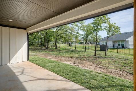 725 Haynie Drive Runaway Bay TX 76426