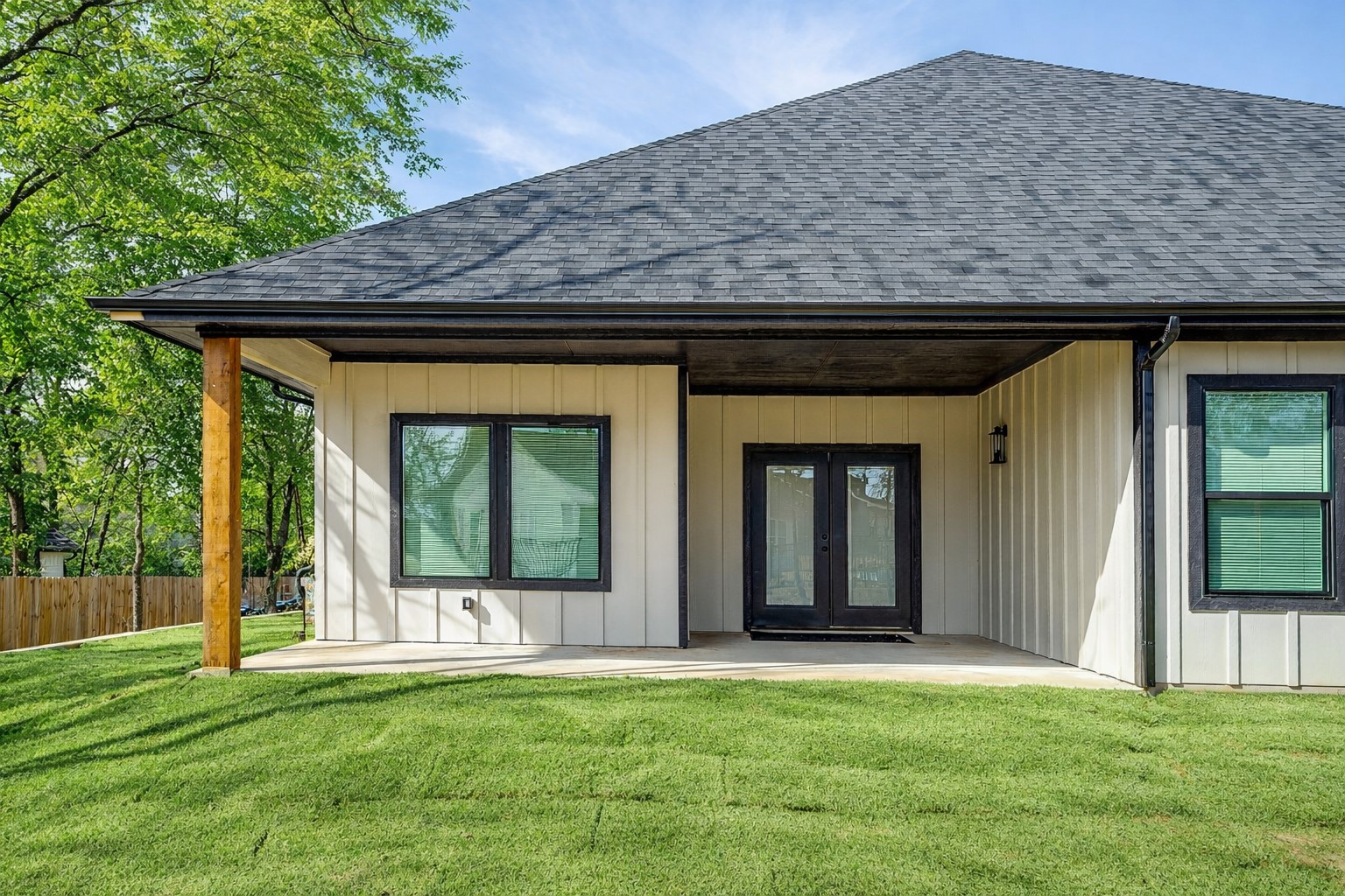 725 Haynie Drive Runaway Bay TX 76426