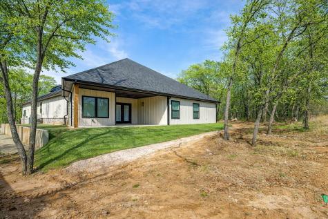 725 Haynie Drive Runaway Bay TX 76426
