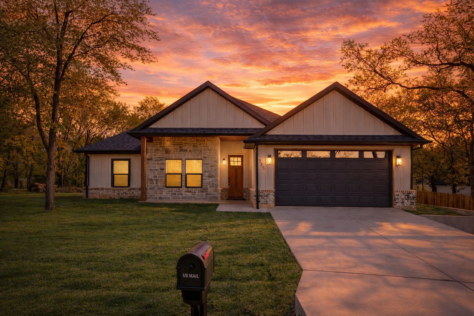 725 Haynie Drive Runaway Bay TX 76426