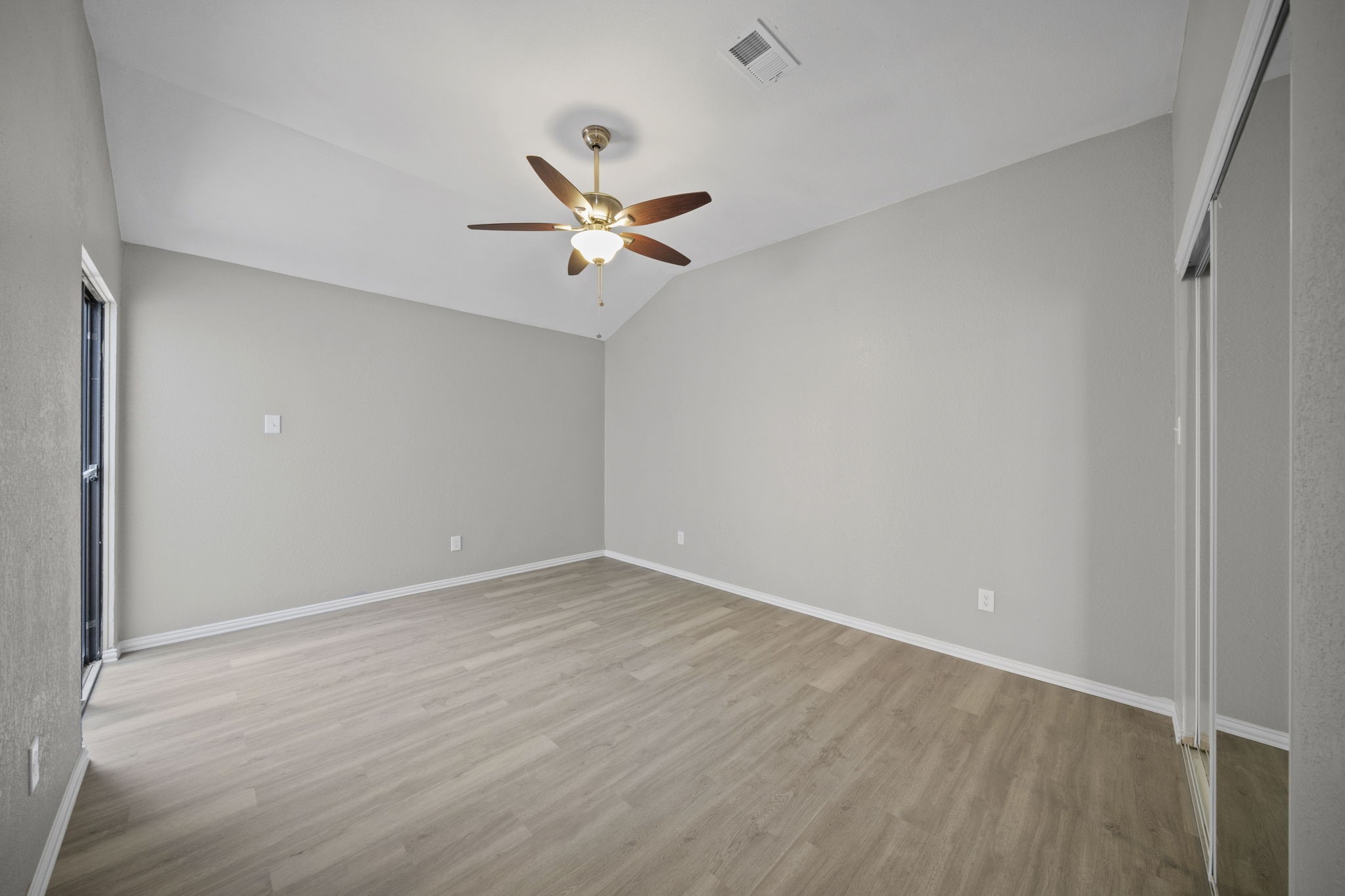 542 Oxbow Street Mesquite TX 75149