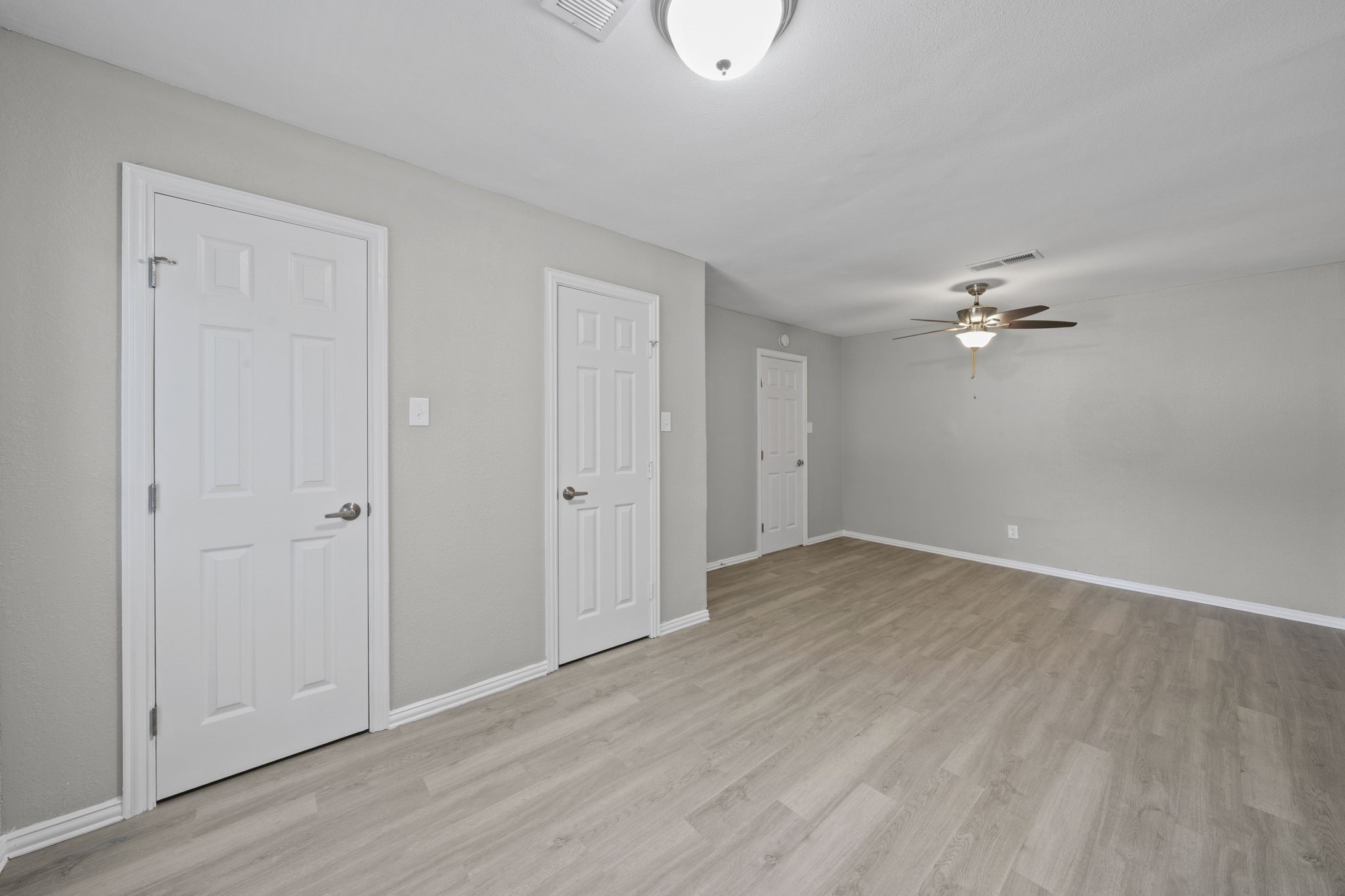 542 Oxbow Street Mesquite TX 75149