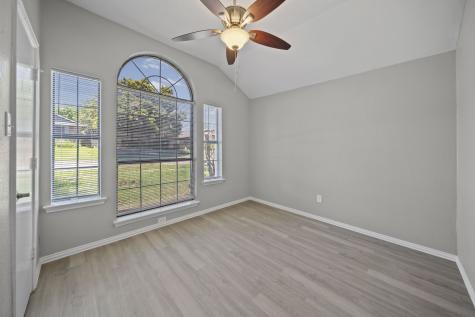 542 Oxbow Street Mesquite TX 75149