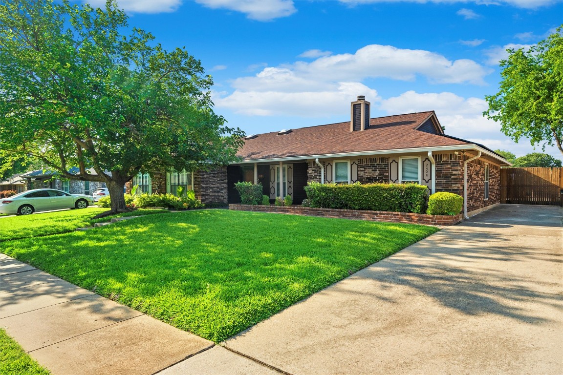 2408 Aquaduct Drive Bedford TX 76022