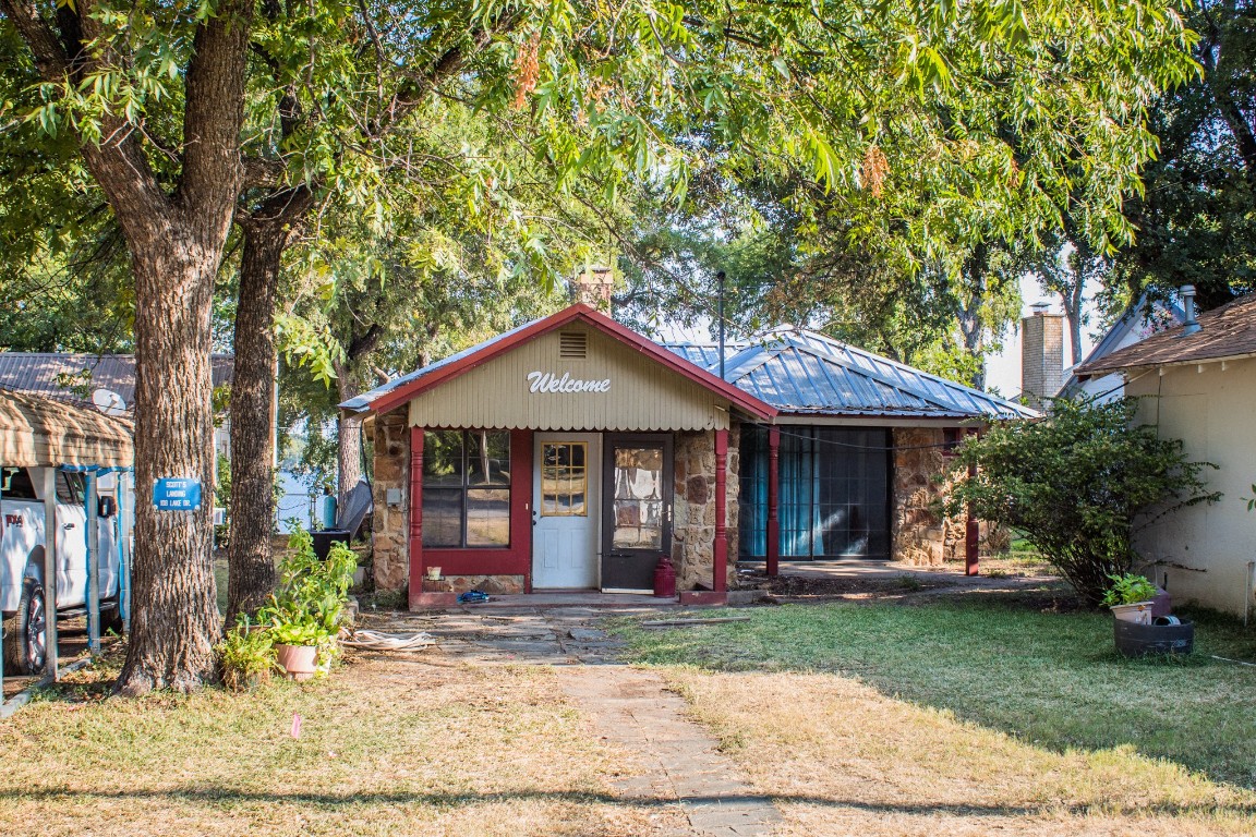 108 Lake Drive Brownwood TX 76801
