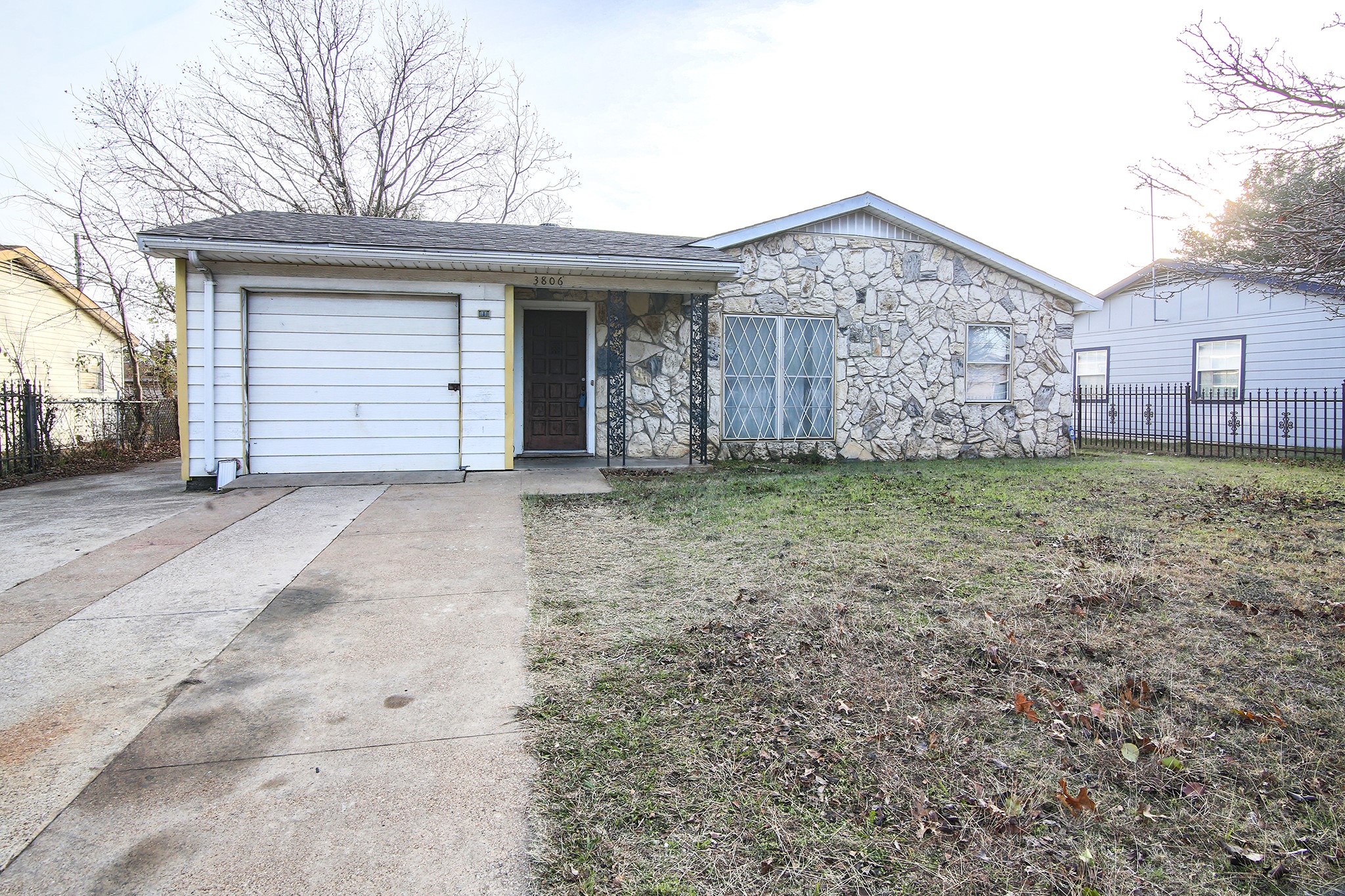 3806 Texas Drive Dallas TX 75211