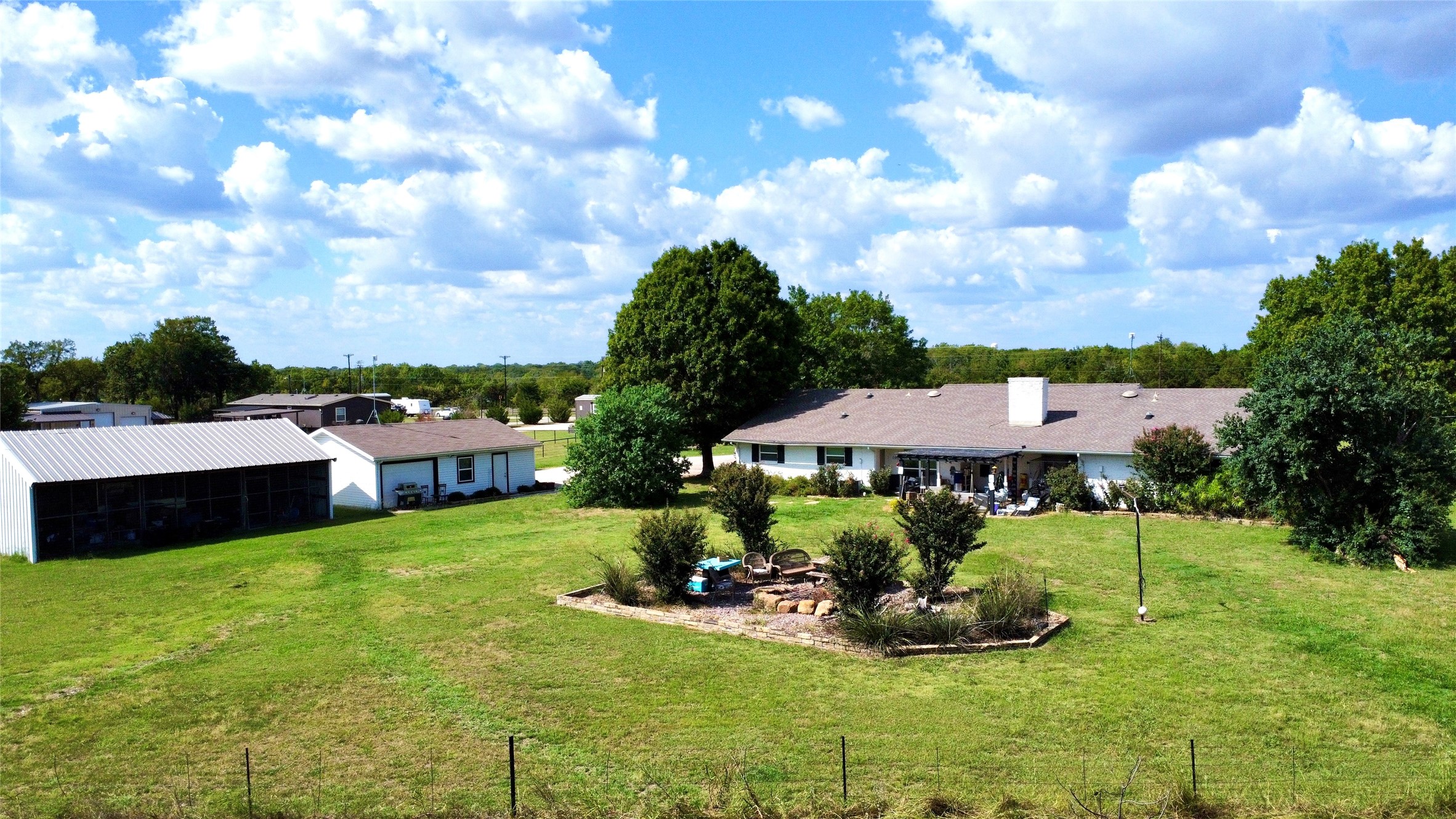 2252 County Road 342 Mckinney TX 75071