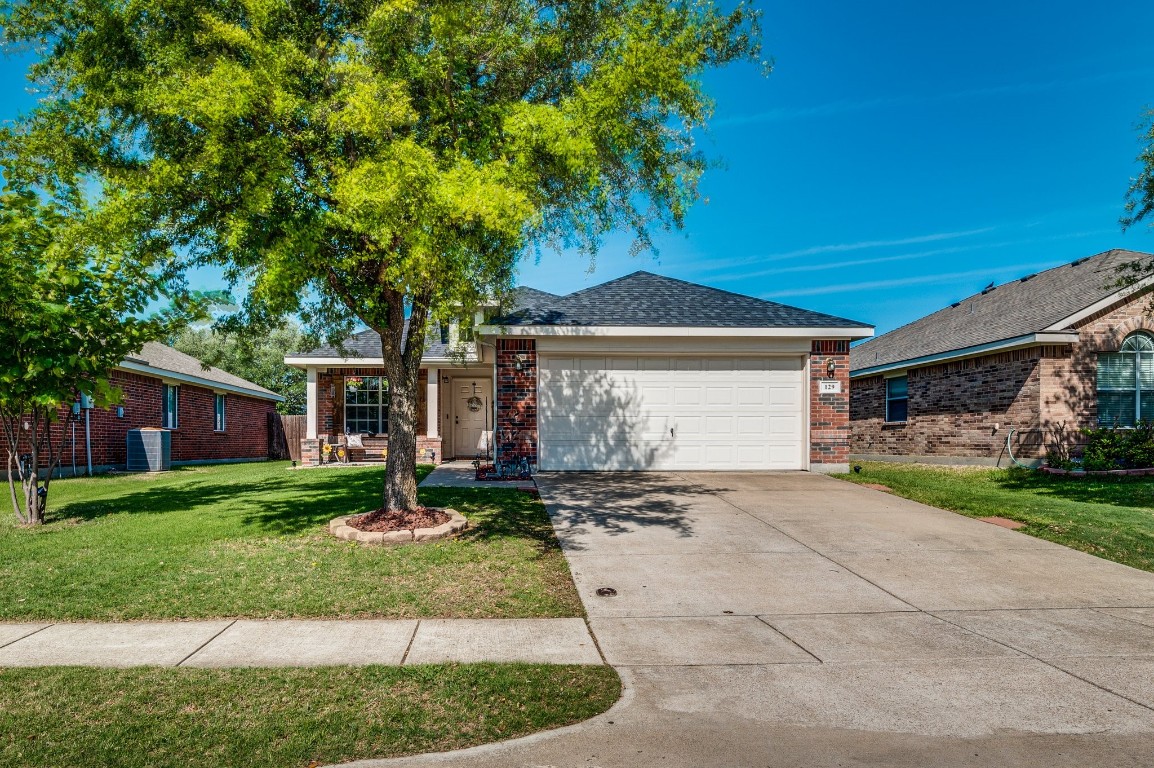 129 Valley Ranch Drive Waxahachie TX 75165