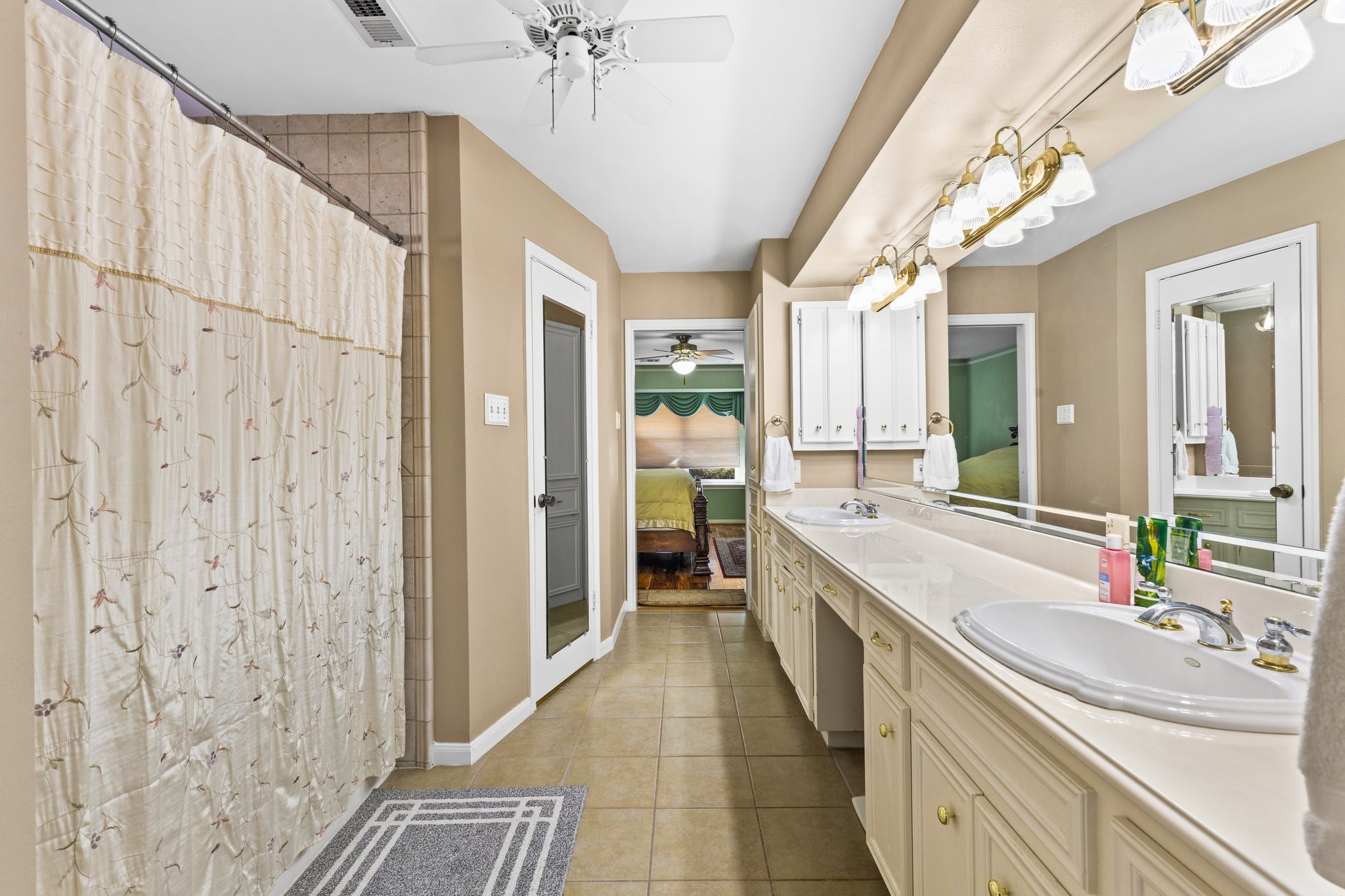 5602 Fountainbridge Lane Houston TX 77069