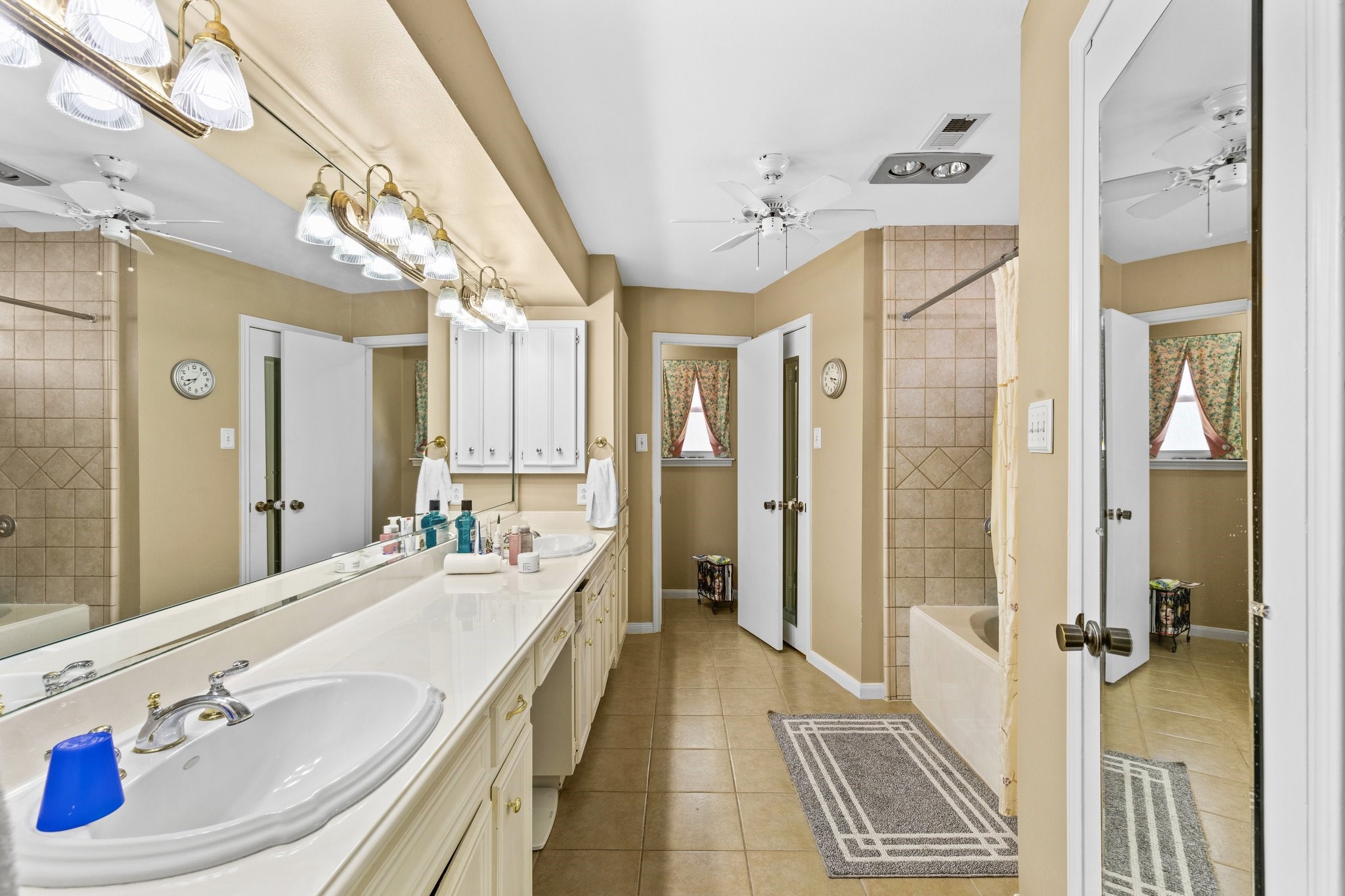 5602 Fountainbridge Lane Houston TX 77069