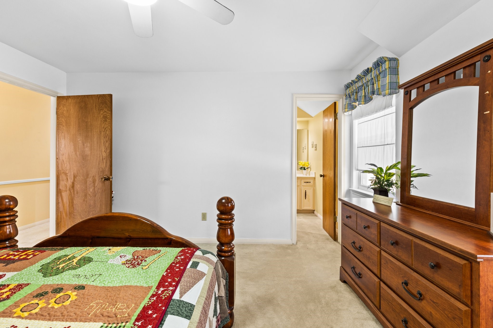 5602 Fountainbridge Lane Houston TX 77069