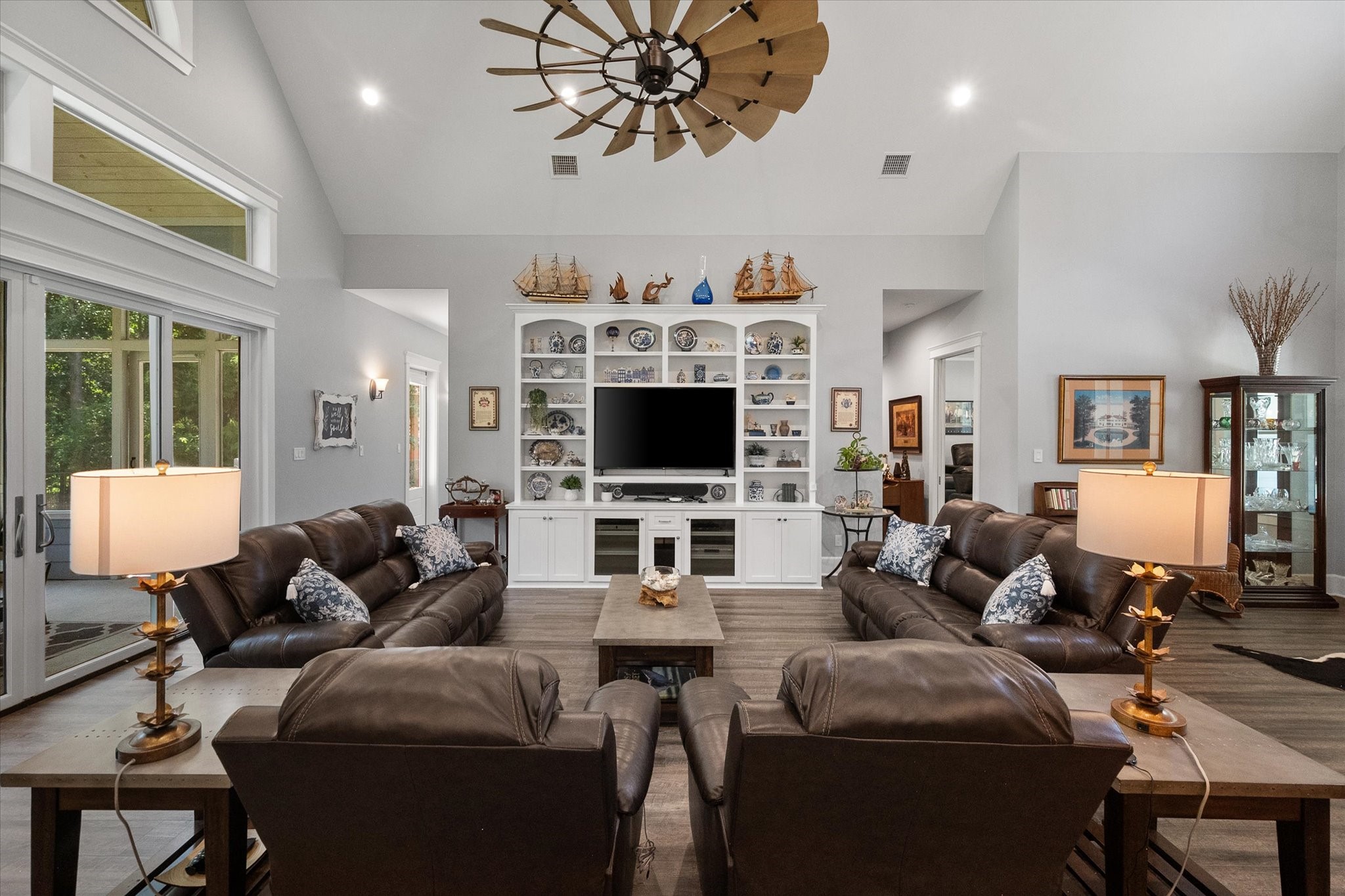 902 Waters Edge Drive Corsicana TX 75109