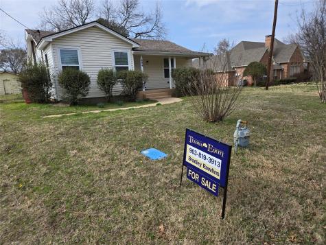 404 S Pecan Street Bells TX 75414