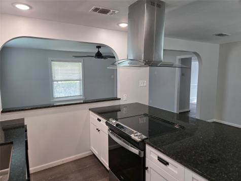 404 S Pecan Street Bells TX 75414