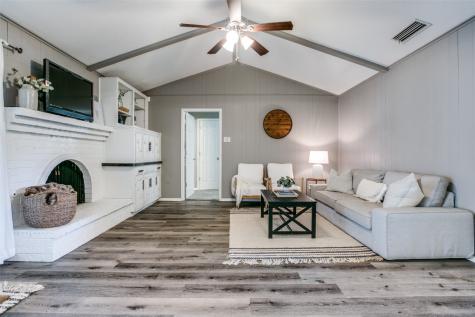 1413 Kingsbridge Drive Garland TX 75044