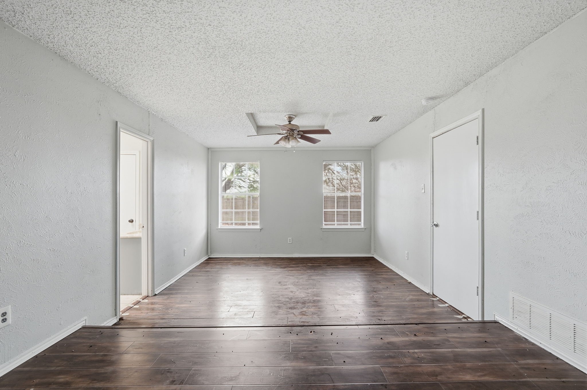 108 Pearly Top Drive Glenn Heights TX 75154