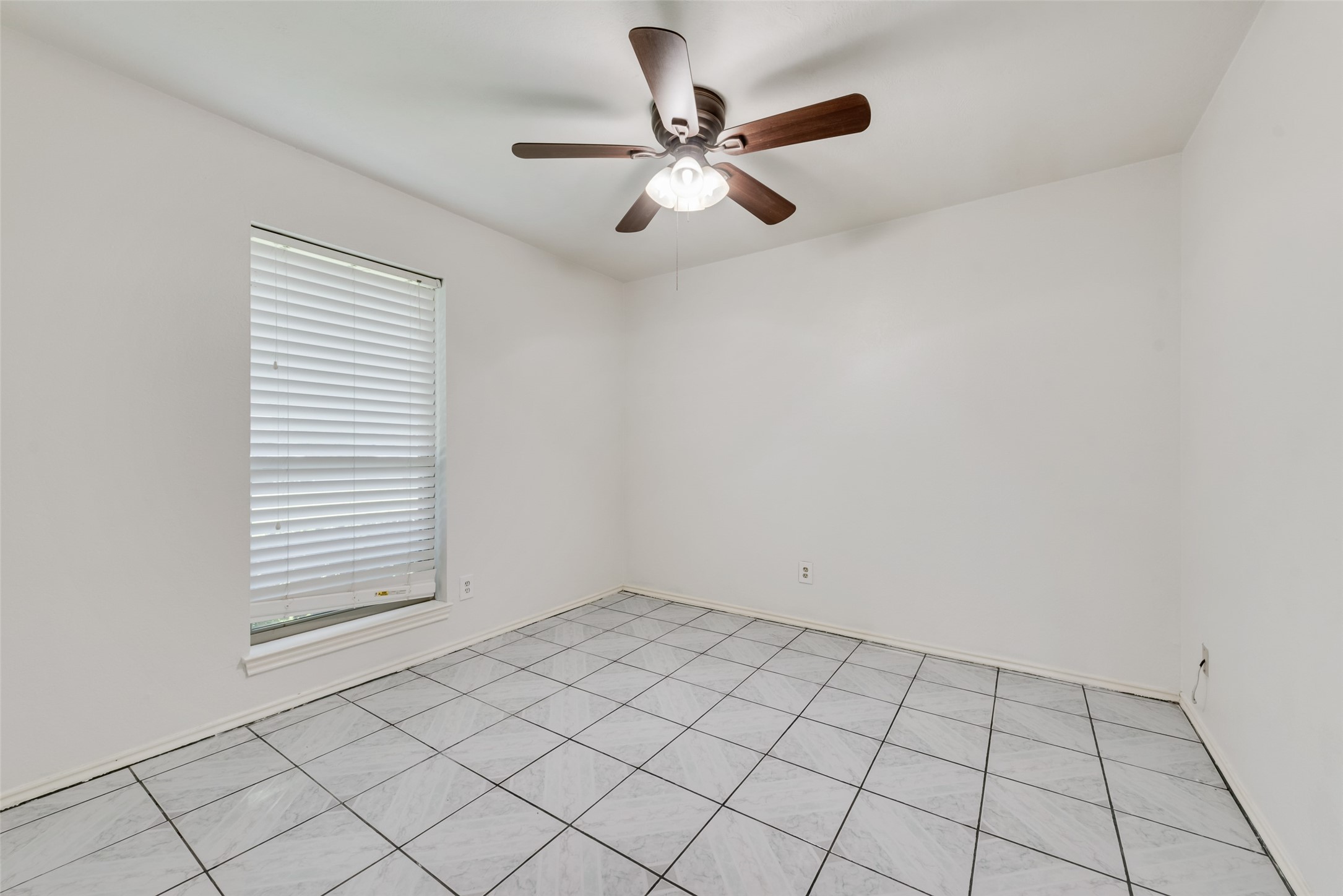 3025 Truxillo Street Dallas TX 75228