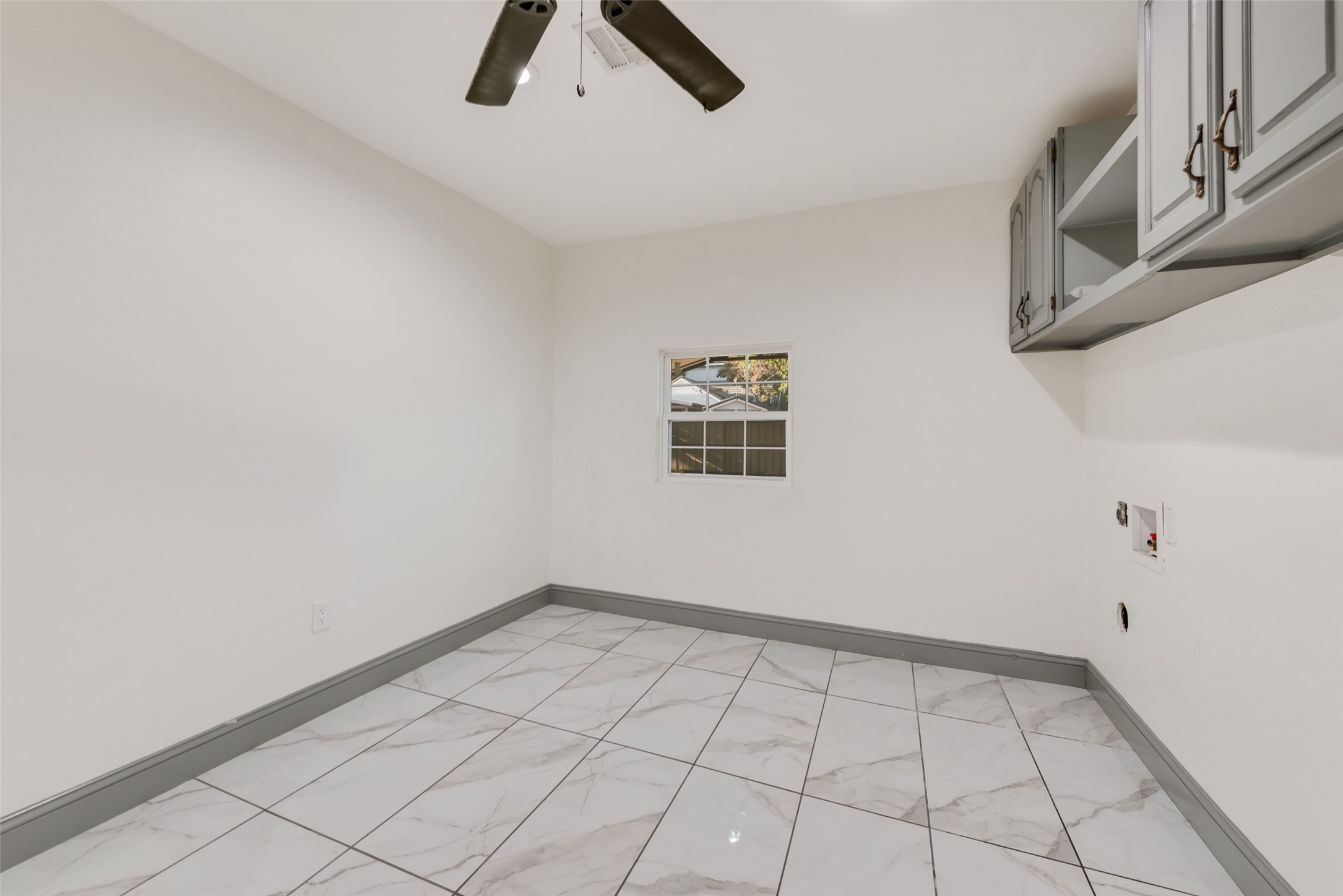 3025 Truxillo Street Dallas TX 75228