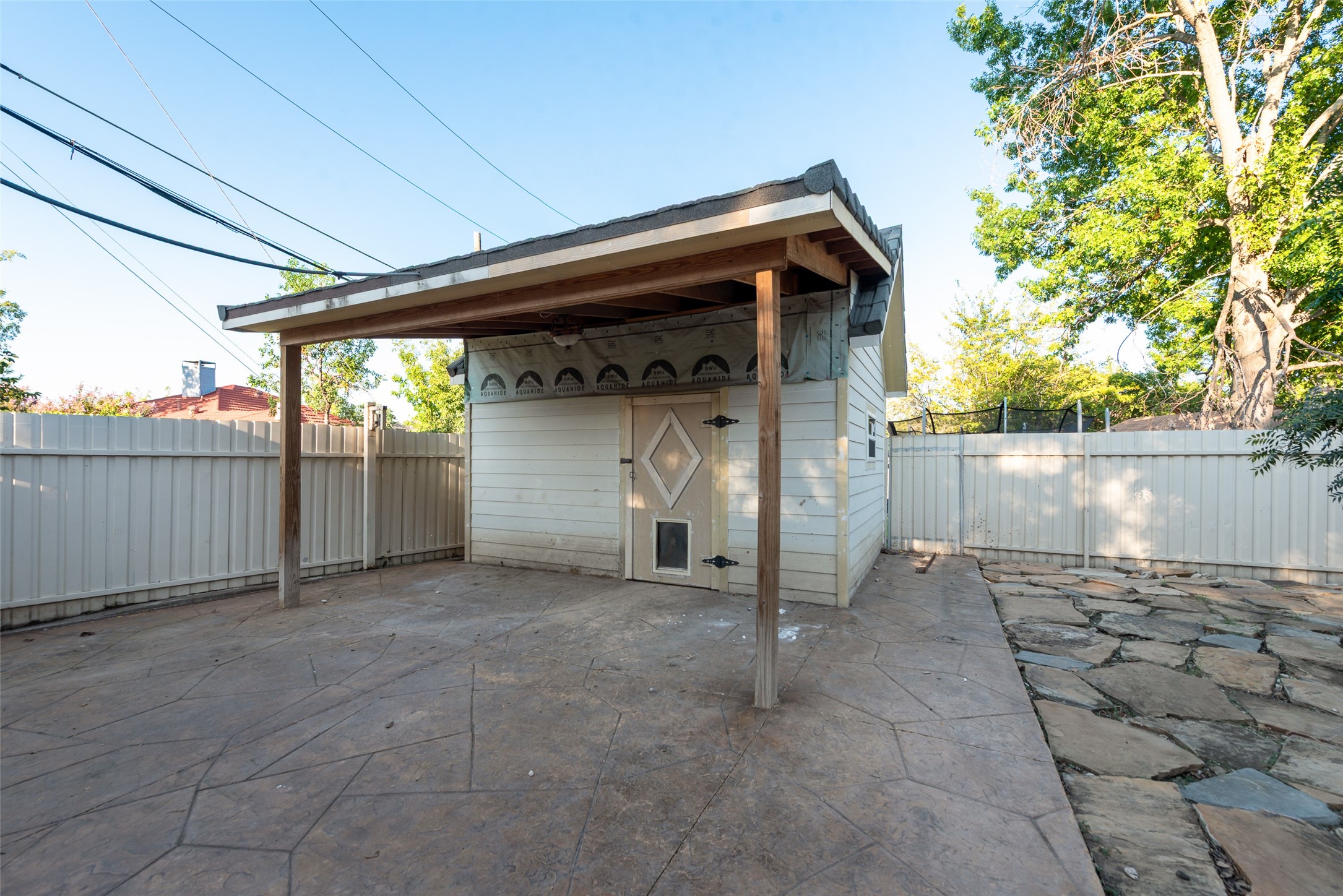 3025 Truxillo Street Dallas TX 75228