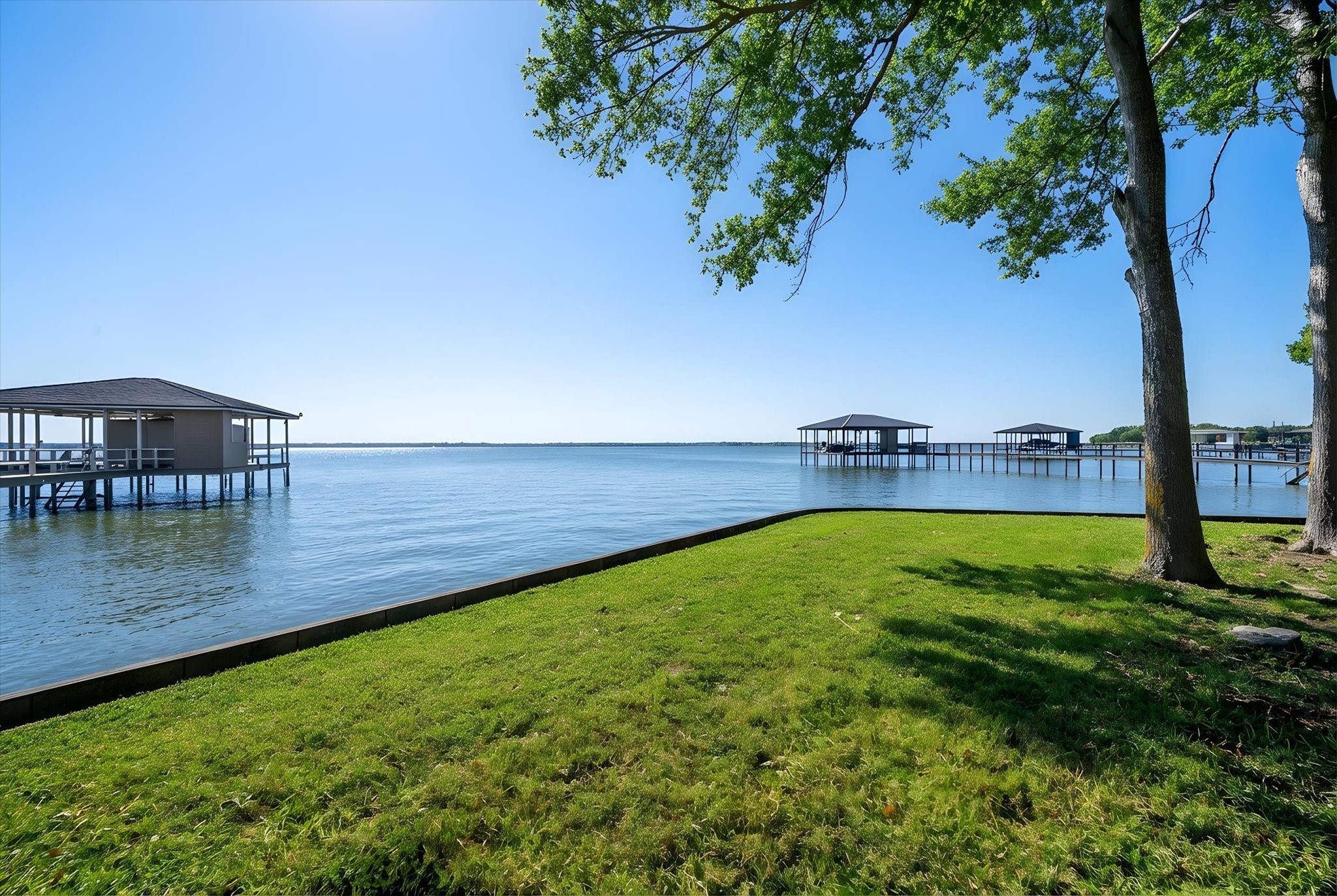 1130 The Shores Drive Corsicana TX 75109