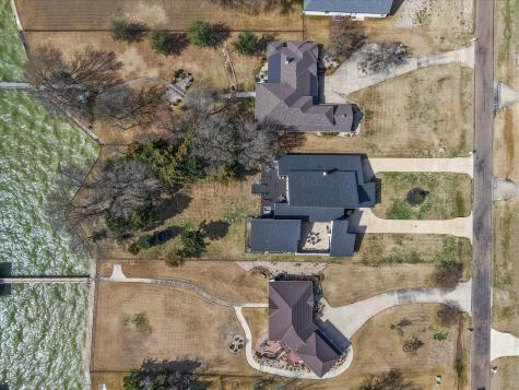 1130 The Shores Drive Corsicana TX 75109