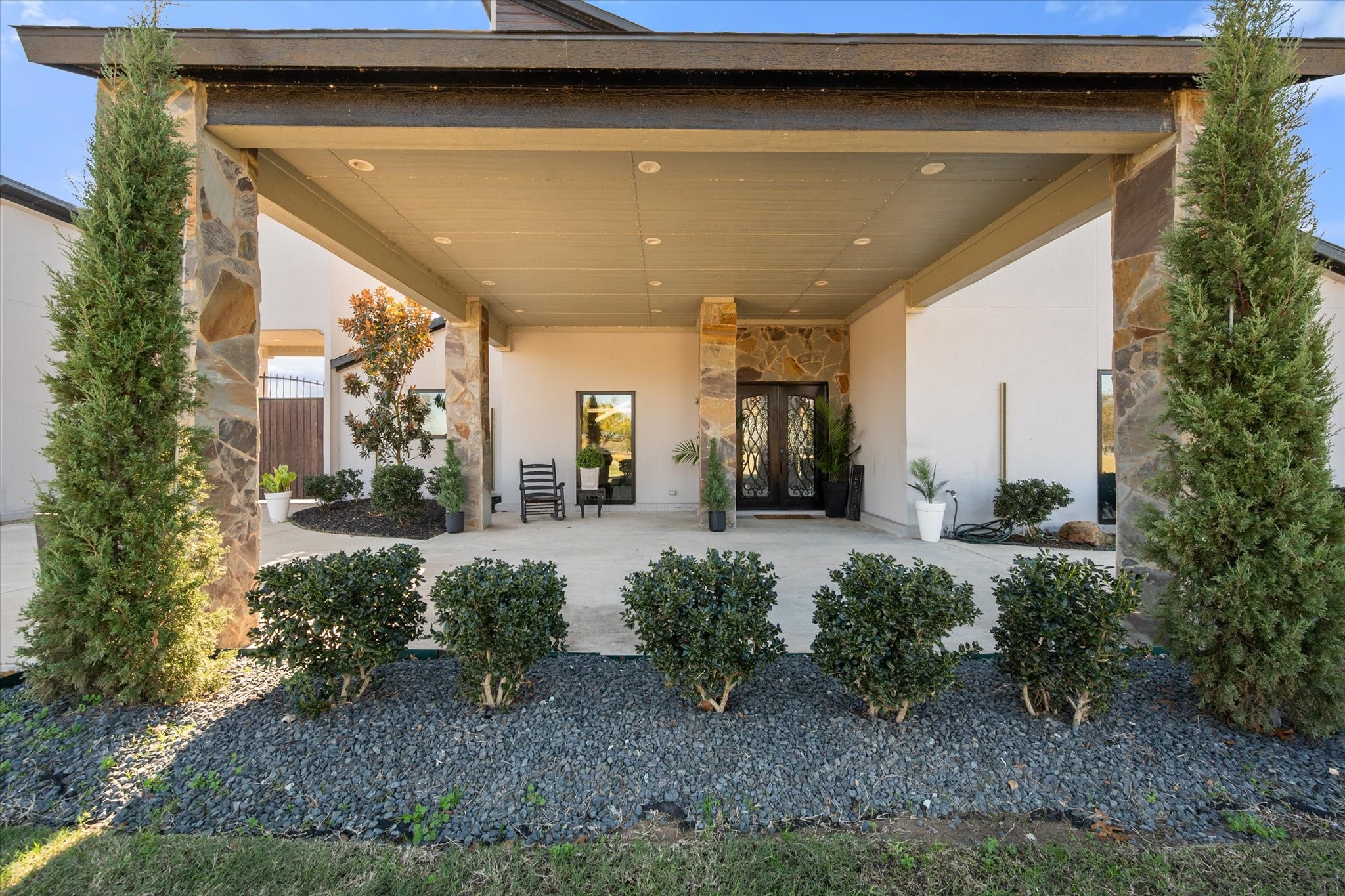 1130 The Shores Drive Corsicana TX 75109