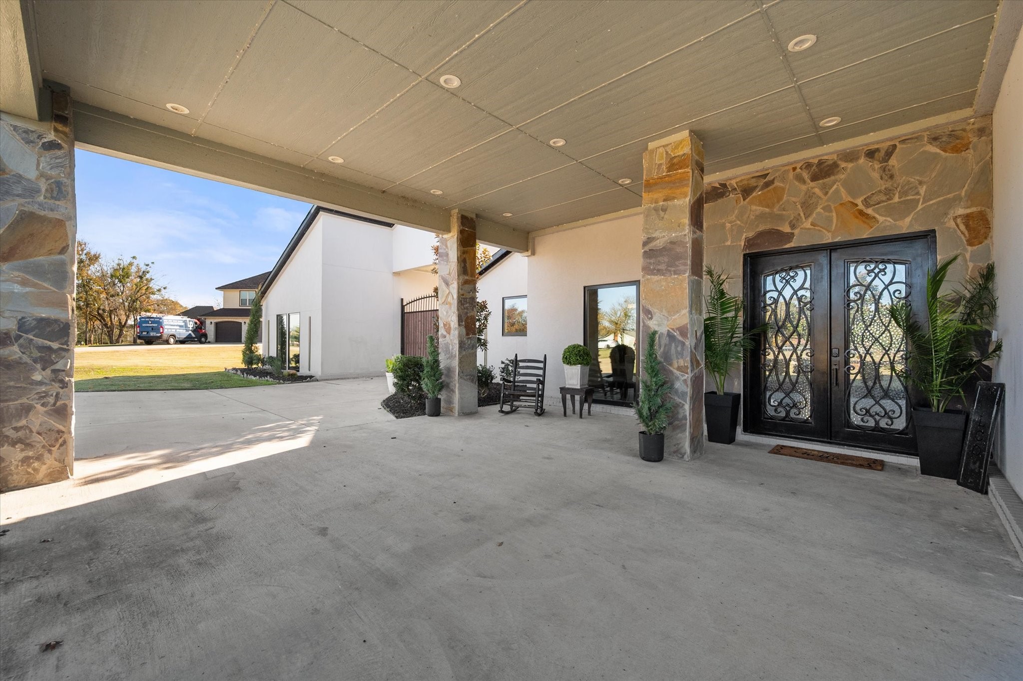 1130 The Shores Drive Corsicana TX 75109