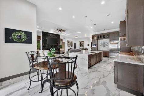 1130 The Shores Drive Corsicana TX 75109
