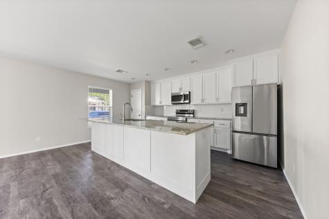 805 S 4th Street Bonham TX 75418