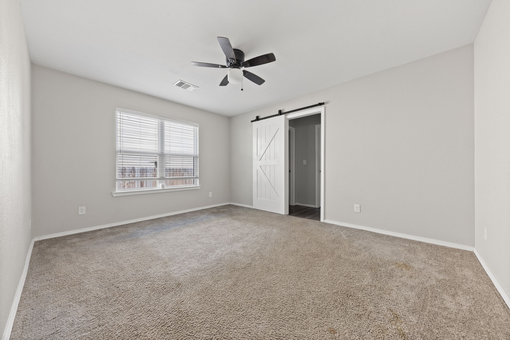 805 S 4th Street Bonham TX 75418