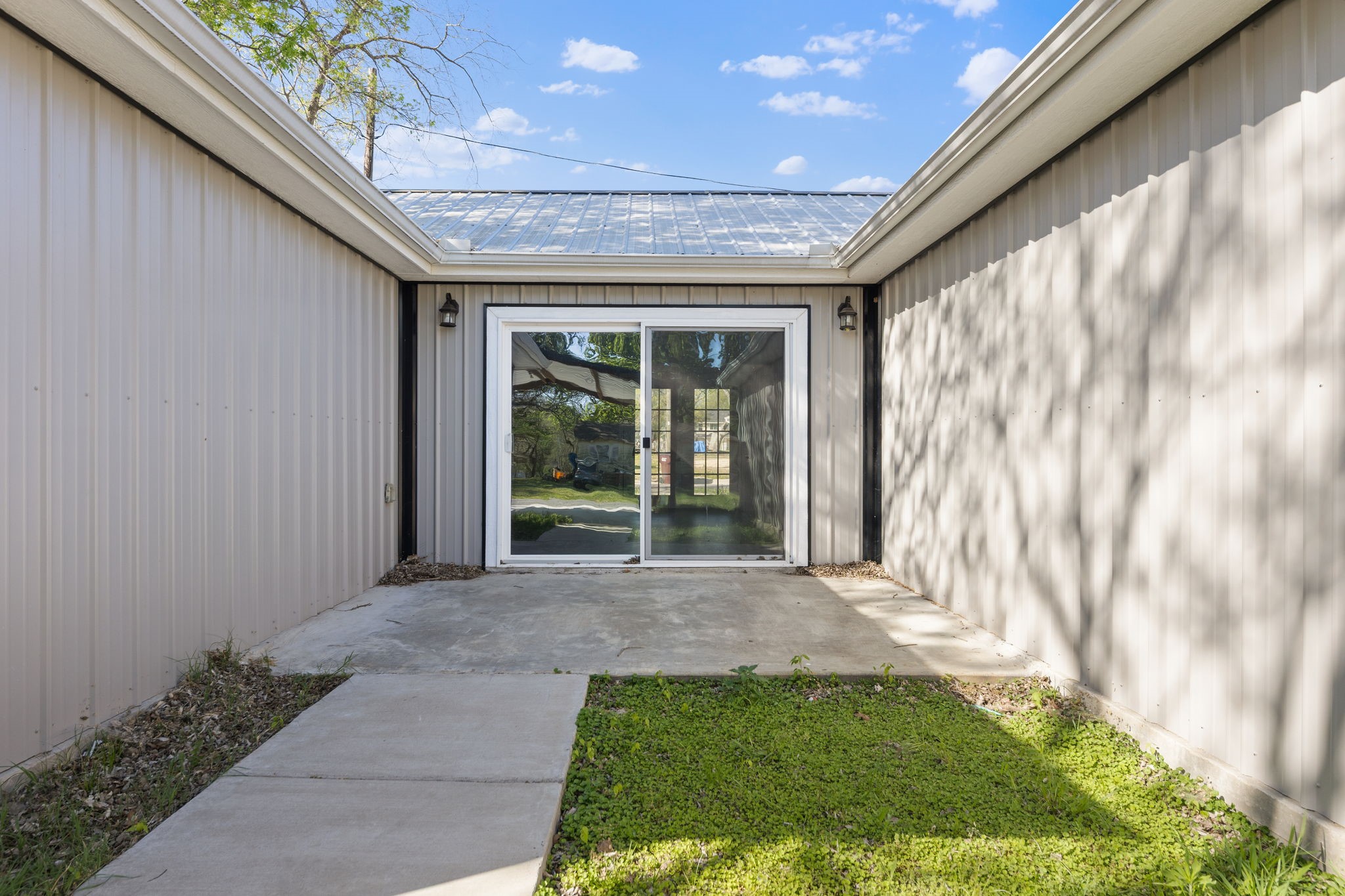 805 S 4th Street Bonham TX 75418