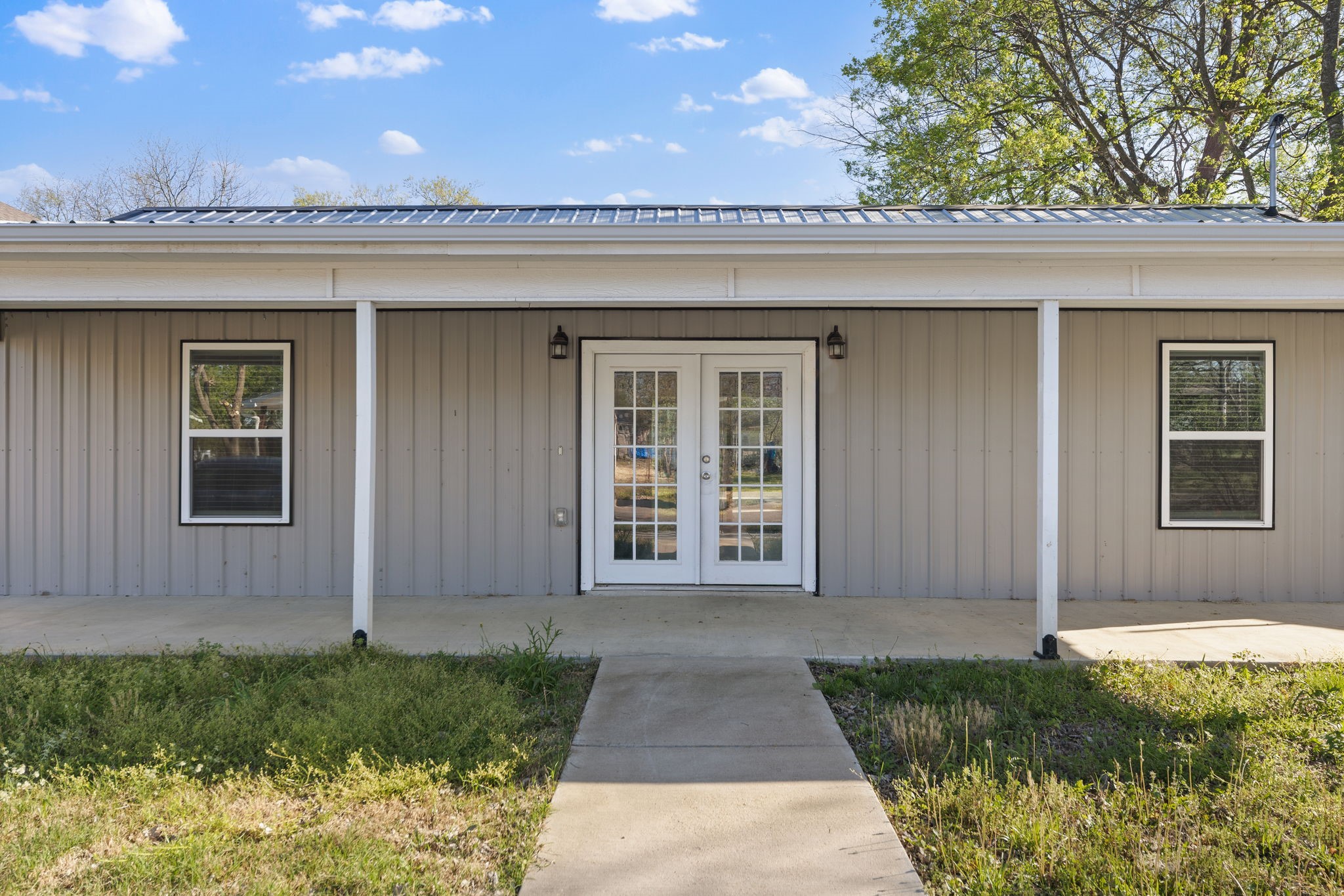 805 S 4th Street Bonham TX 75418