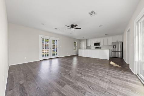 805 S 4th Street Bonham TX 75418