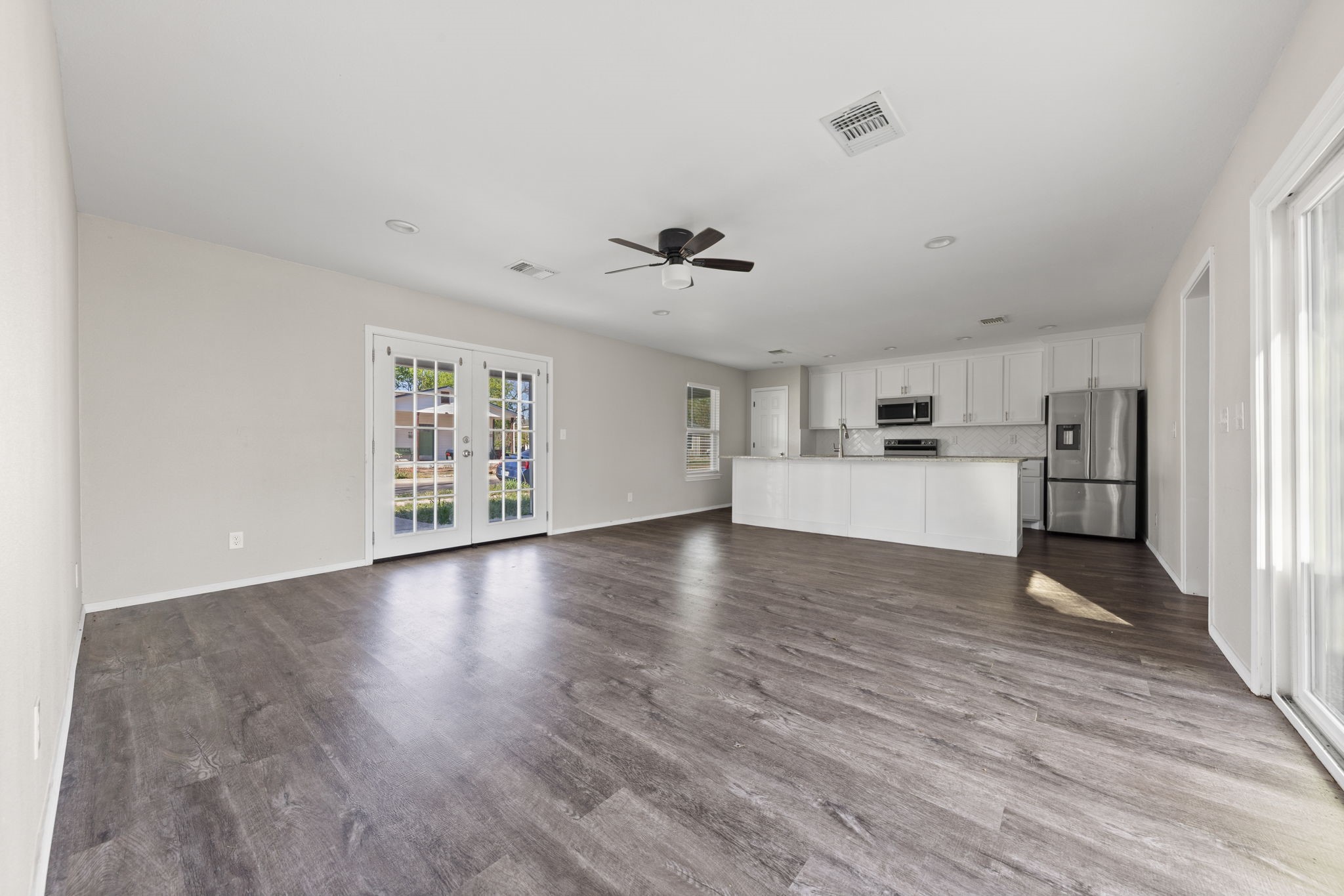 805 S 4th Street Bonham TX 75418