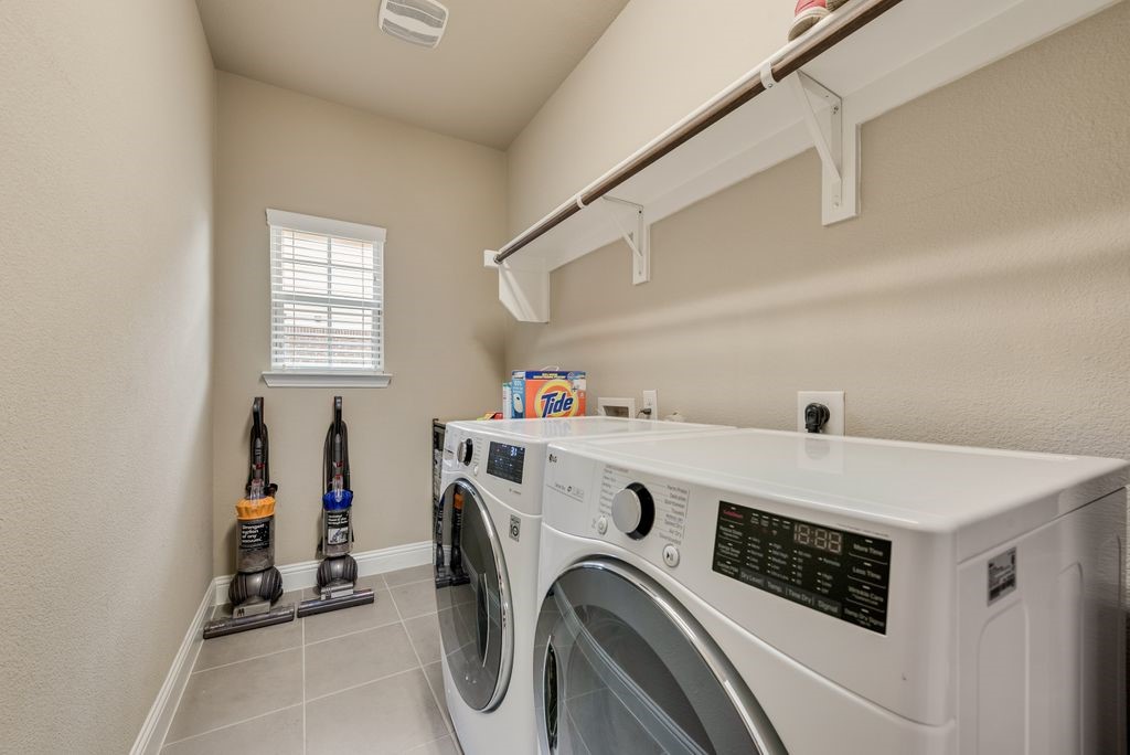 4817 Ellsworth Street Mansfield TX 76063