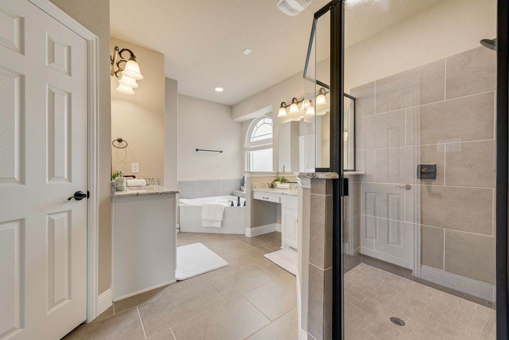 4817 Ellsworth Street Mansfield TX 76063