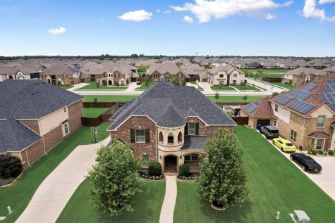 4817 Ellsworth Street Mansfield TX 76063