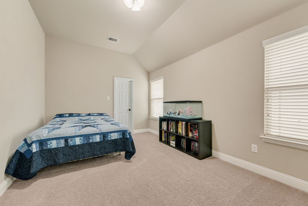 4817 Ellsworth Street Mansfield TX 76063