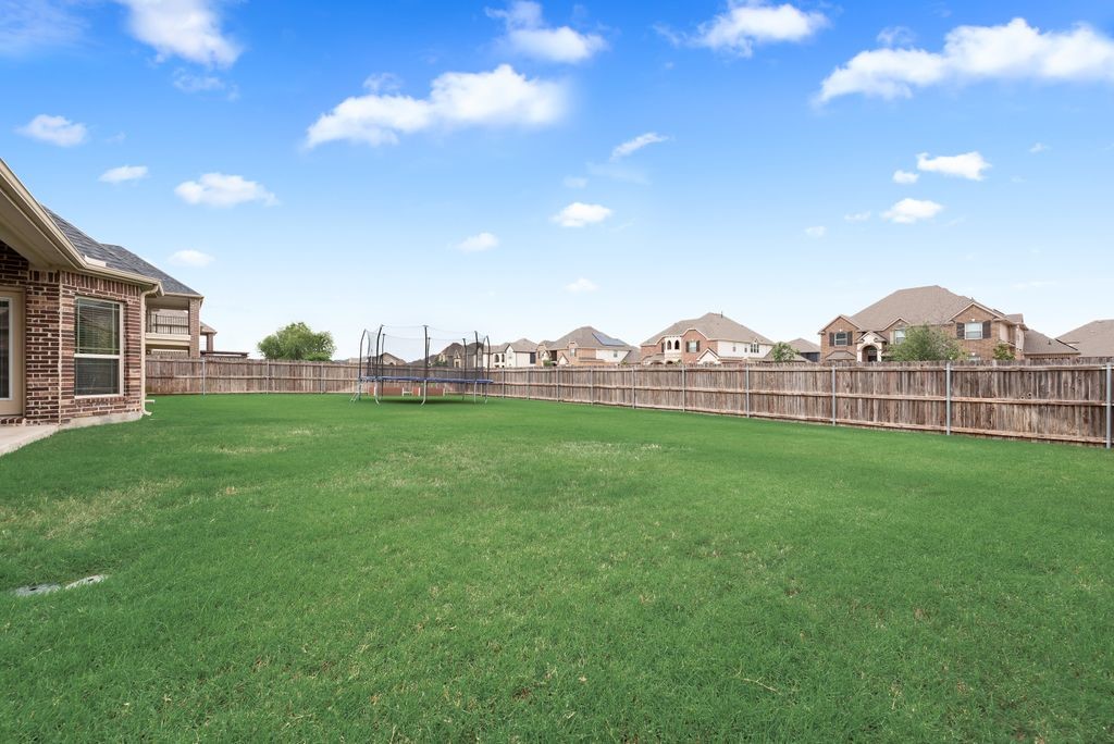 4817 Ellsworth Street Mansfield TX 76063