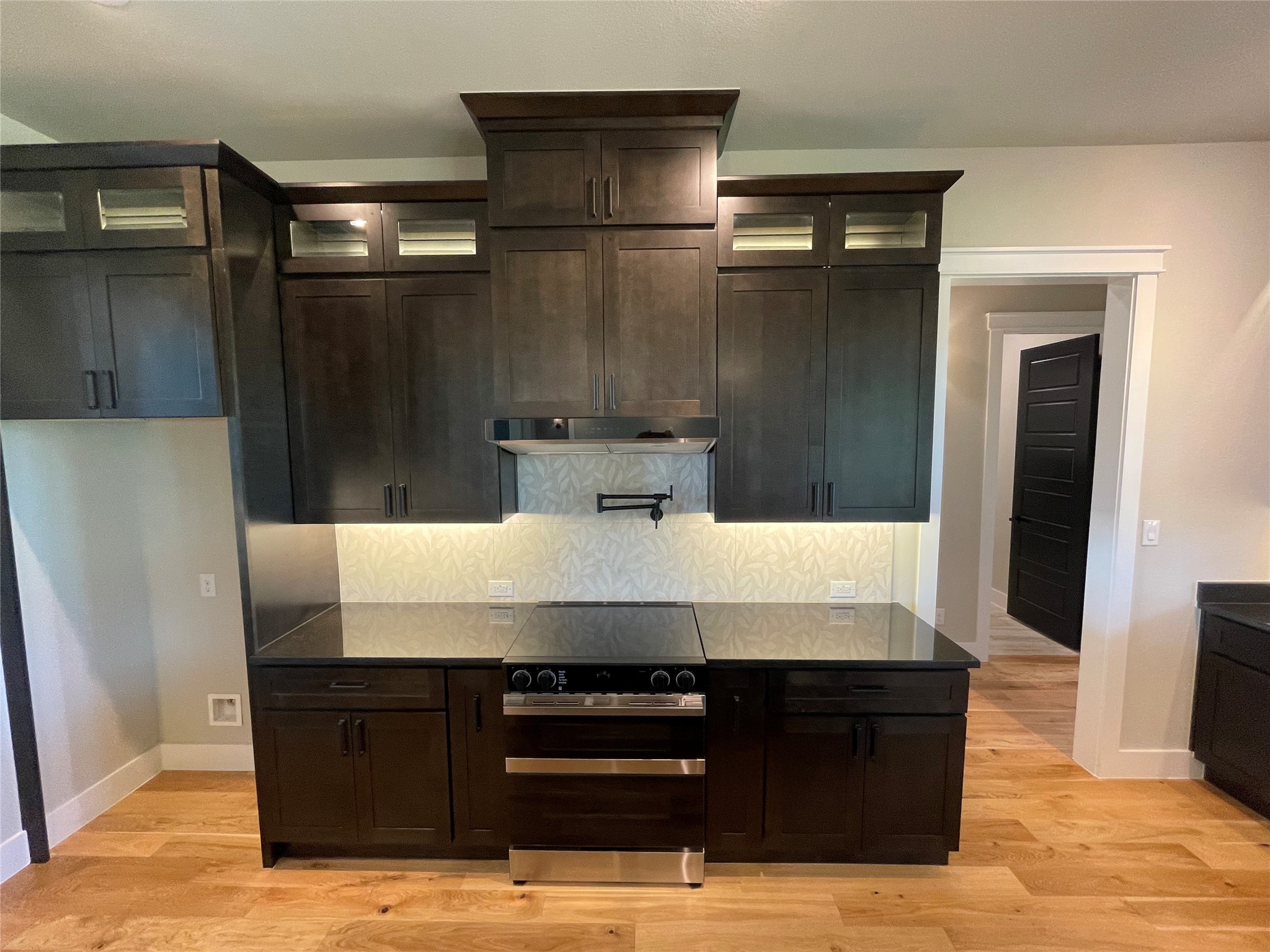 4 Dixie Estates Way Whitesboro TX 76273