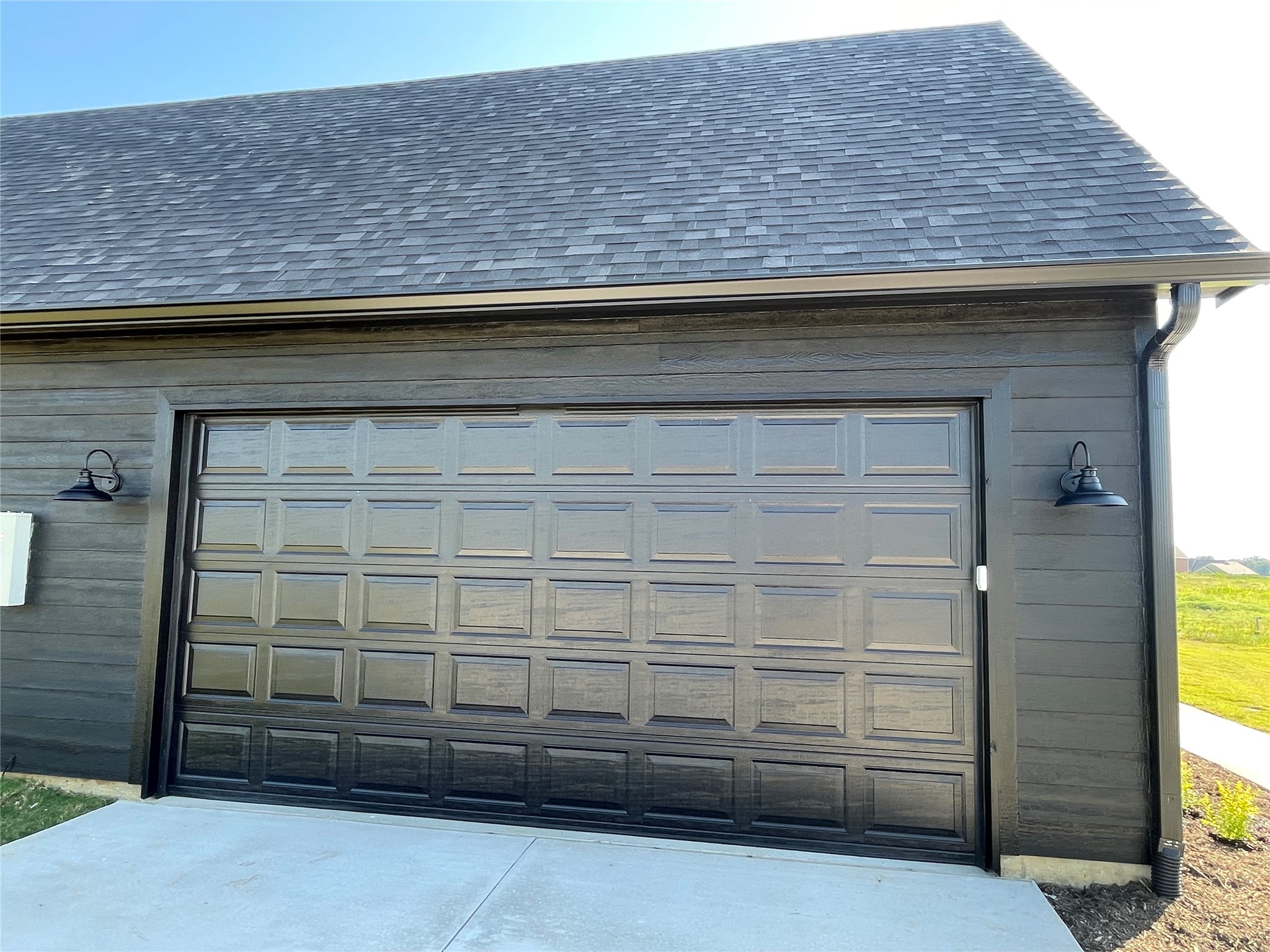 4 Dixie Estates Way Whitesboro TX 76273