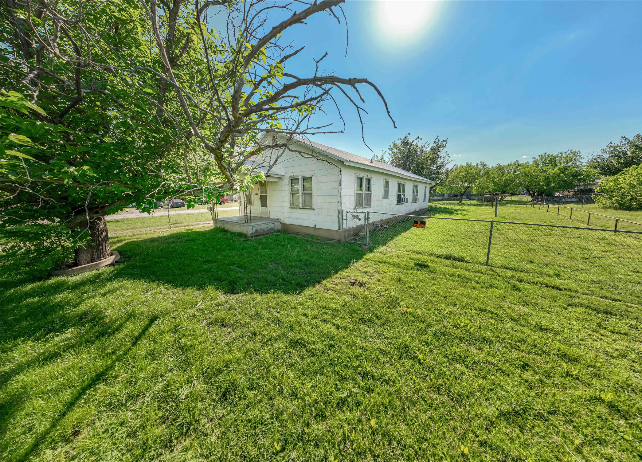 701 N Shelton Street Breckenridge TX 76424